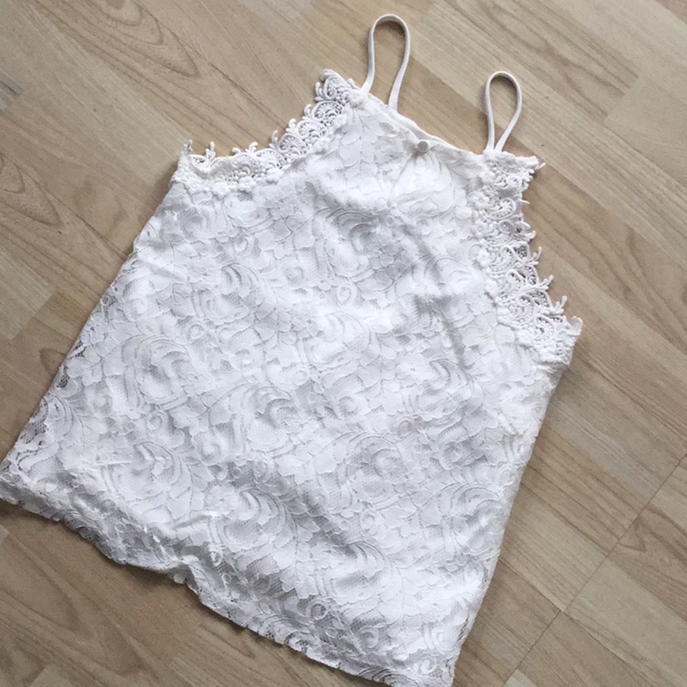 White floral patterned tank